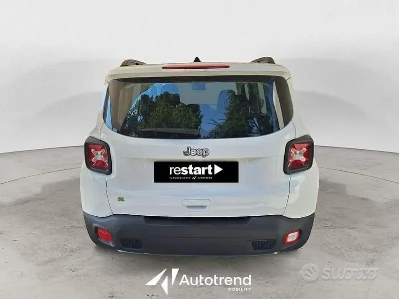 Usata Jeep Renegade Limited 131 CV (96 kW) 2023 Bianco SUV