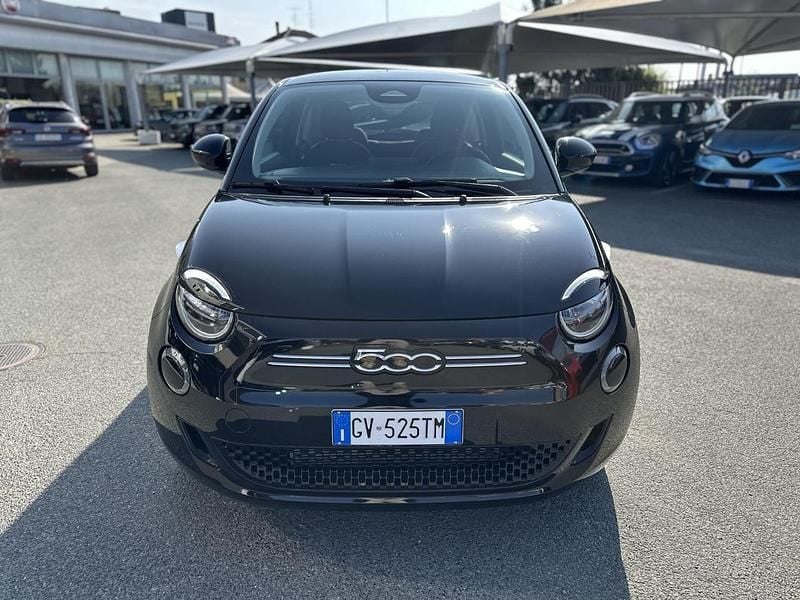 Usata Fiat 500e Action 69 kW (95 CV) 2024 Nero Berlina