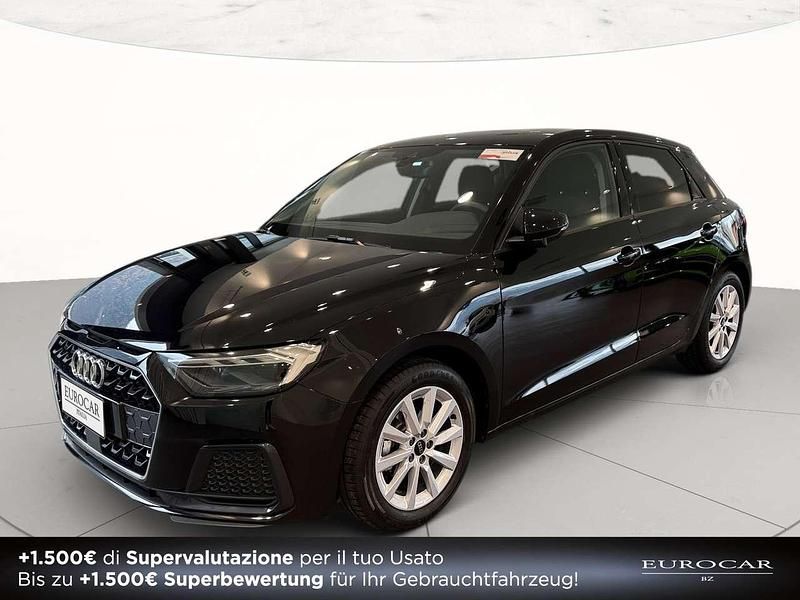 Usata Audi A1 Sportback Admired 95 CV (69 kW) 2025 Nero mito metallizzato Utilitaria