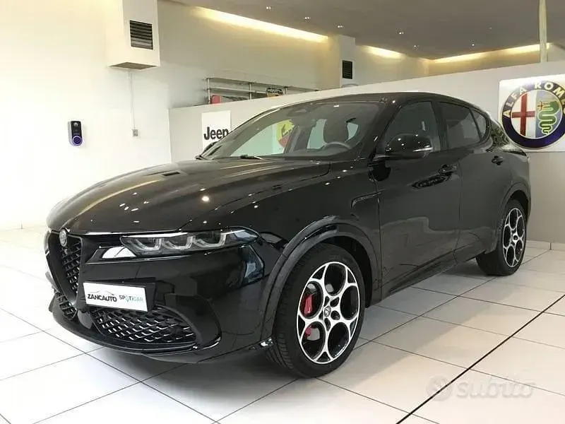 Usata Alfa Romeo Tonale 160 CV (117 kW) 2025 Grigio SUV
