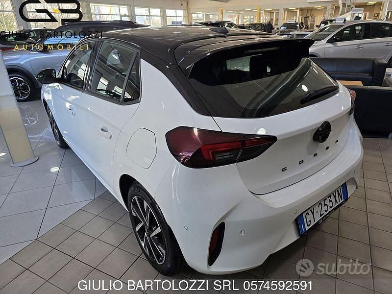 Usata Opel Corsa 101 CV (74 kW) 2025 Bianco Utilitaria