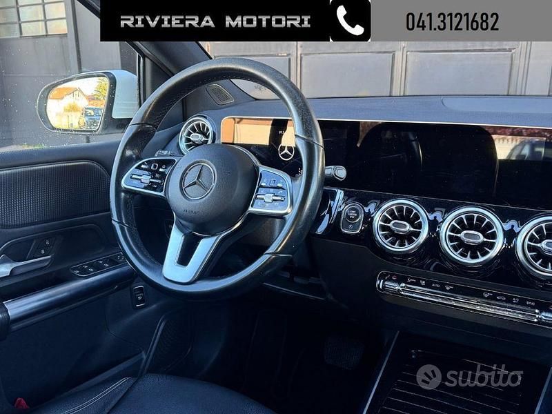 Usata Mercedes B180 116 CV (85 kW) 2020 Bianco Monovolume