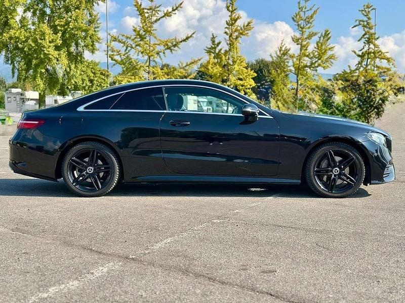 Occasion Mercedes E220 AMG line 194 ch (142 kW) 2018 Noir Coupé
