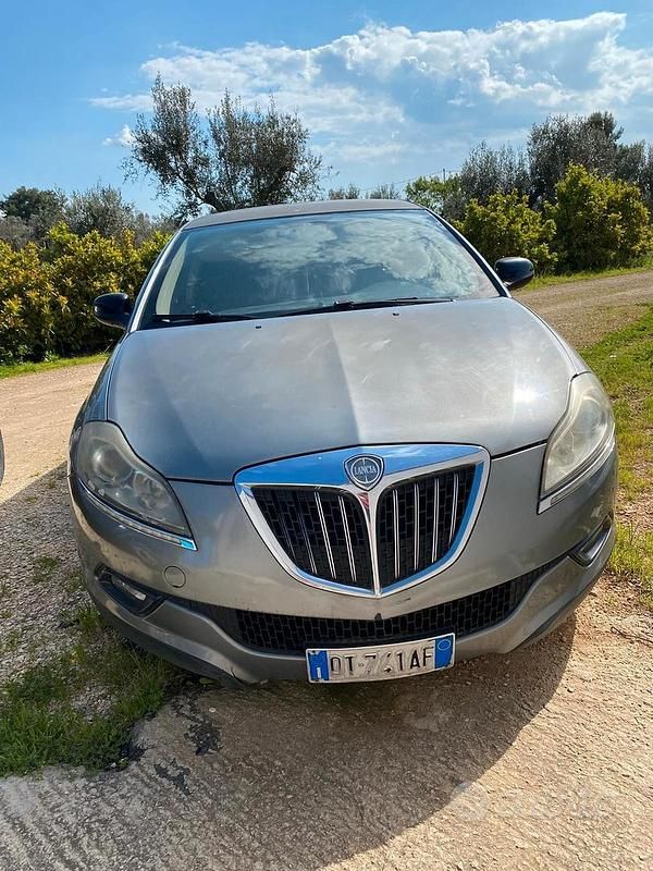 Usata Lancia Delta 2008 Grigio Utilitaria