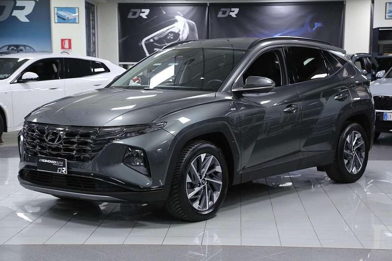Grigio scuro Usata 2023 Hyundai Tucson SUV | 22.900 € (Buon prezzo) - Immagine 1/4