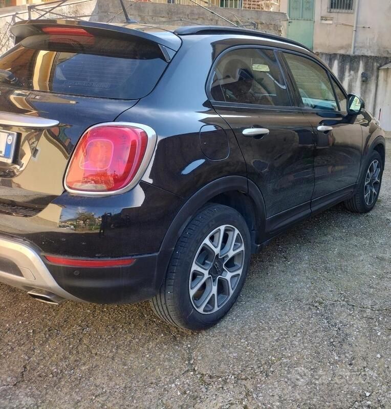 Usata Fiat 500X 120 CV (88 kW) 2017 Nero SUV