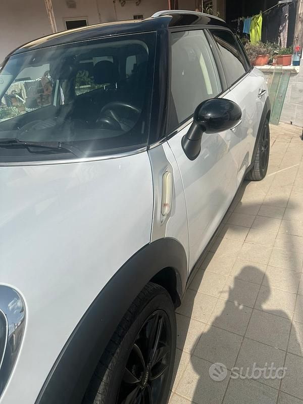 Usata Mini Countryman 111 CV (81 kW) 2014 Bianco SUV