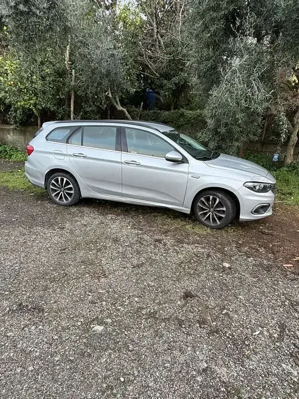 Usata Fiat Tipo Lounge 120 CV (88 kW) 2016 Grigio Station wagon