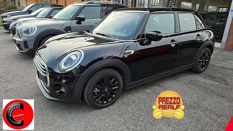 Usata Mini ONE 75 CV (55 kW) 2020 Midnight black Utilitaria