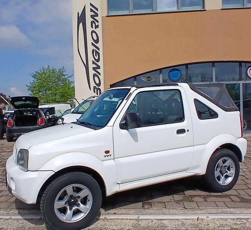 Usata Suzuki Jimny 86 CV (63 kW) 2006 Vernice pastello SUV