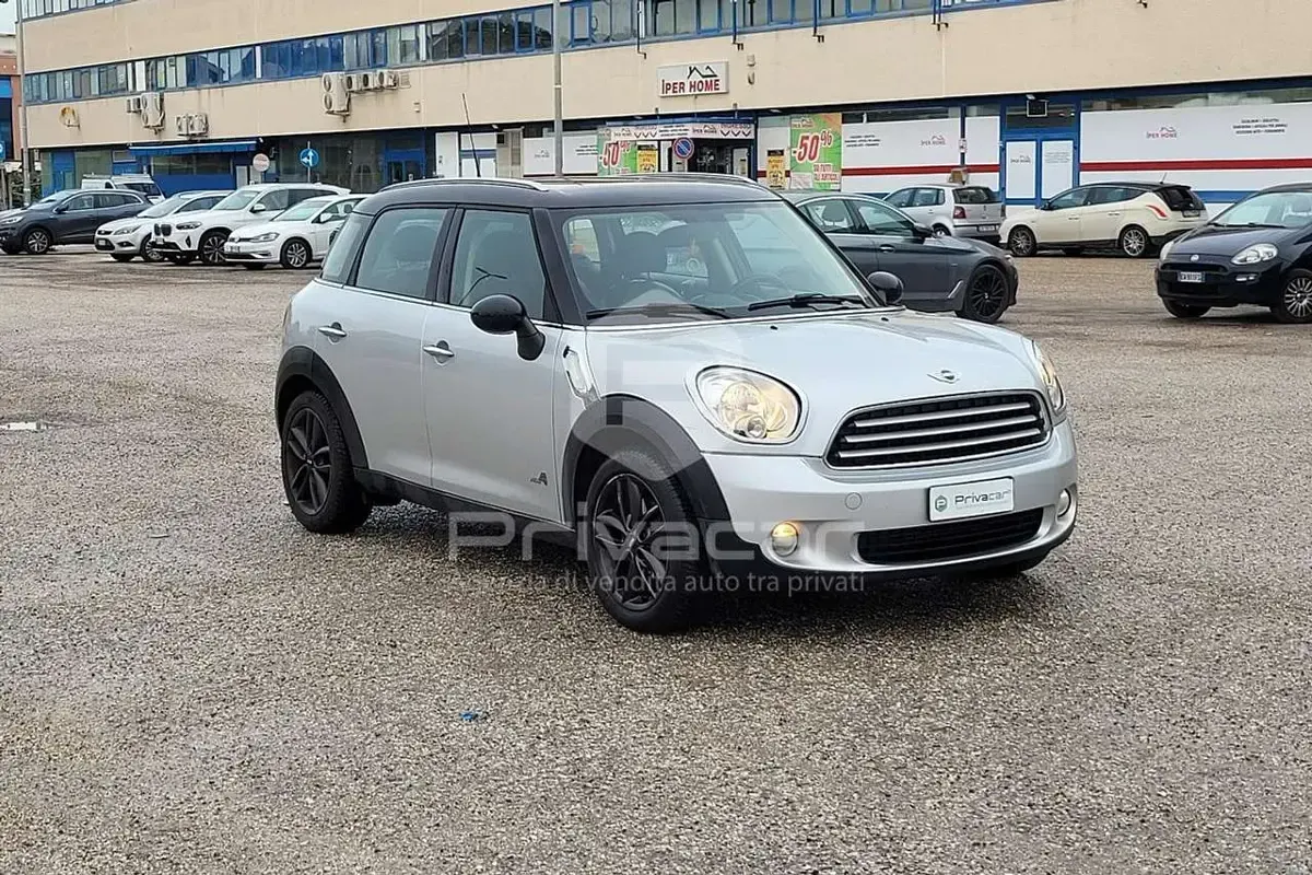 Usata Mini Cooper D Countryman 111 CV (81 kW) 2012 Grigio SUV