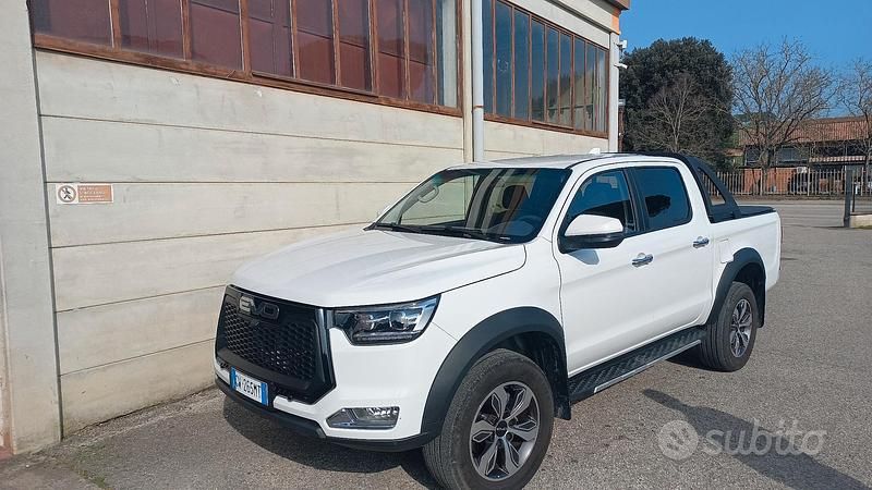 Usata EVO Cross 4 136 CV (100 kW) 2024 Bianco Pick-up