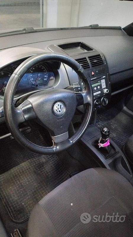 Occasion VW Polo 75 ch (55 kW) 2007 Vert Berline