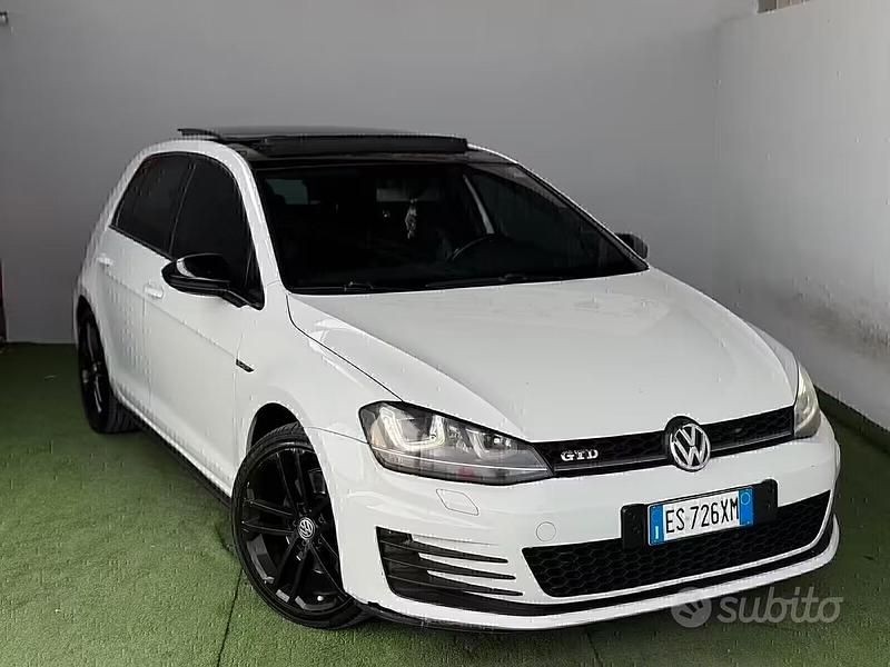 Usata VW Golf VII Highline 184 CV (135 kW) 2014 Bianco Berlina