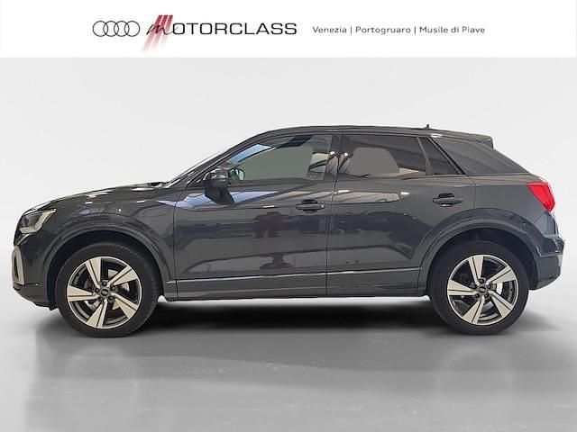 Usata Audi Q2 Admired 116 CV (85 kW) 2022 Grigio SUV