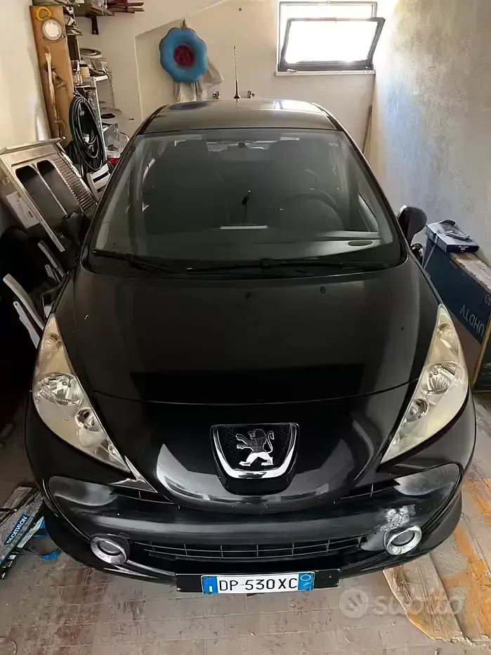 Usata Peugeot 207 88 CV (64 kW) 2008 Nero Berlina