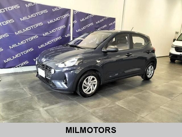 Usata Hyundai i10 Advanced 67 CV (49 kW) 2022 Grigio scuro Utilitaria