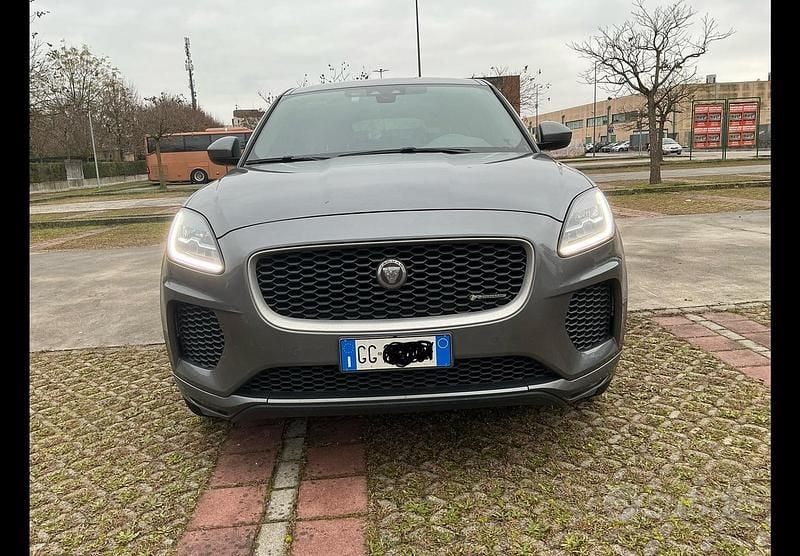 Usata Jaguar E-Pace R-Dynamic 269 CV (197 kW) 2021 Grigio SUV