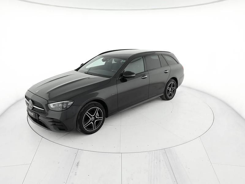 Usata Mercedes 300 Premium Plus 194 CV (142 kW) 2021 Grigio Station wagon