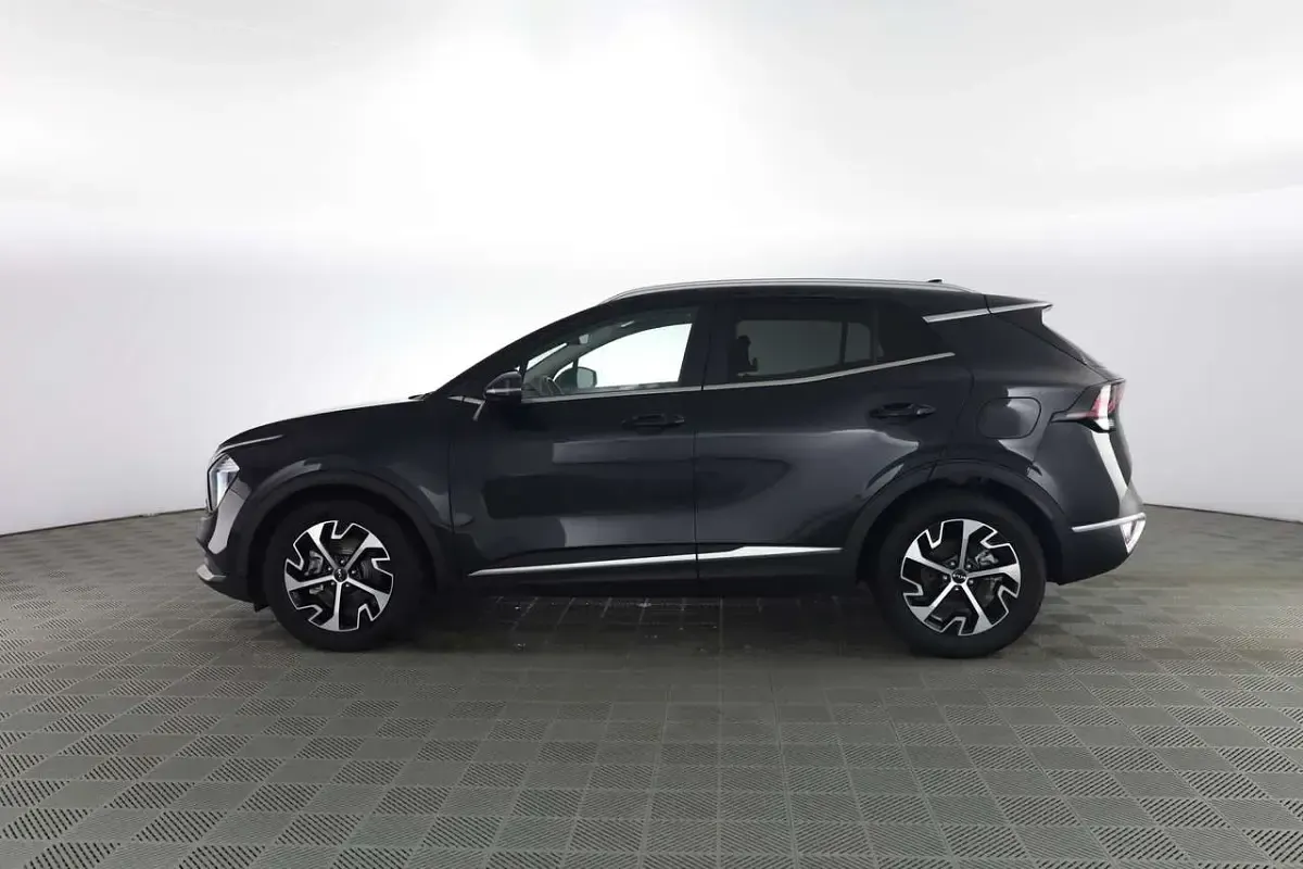 Usata Kia Sportage Style 136 CV (100 kW) 2022 Aurora black pearl SUV