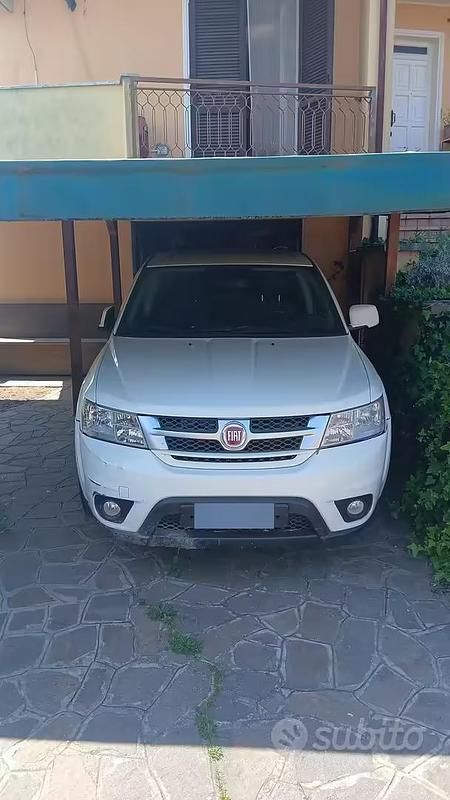Usata Fiat Freemont 170 CV (125 kW) 2013 Bianco SUV