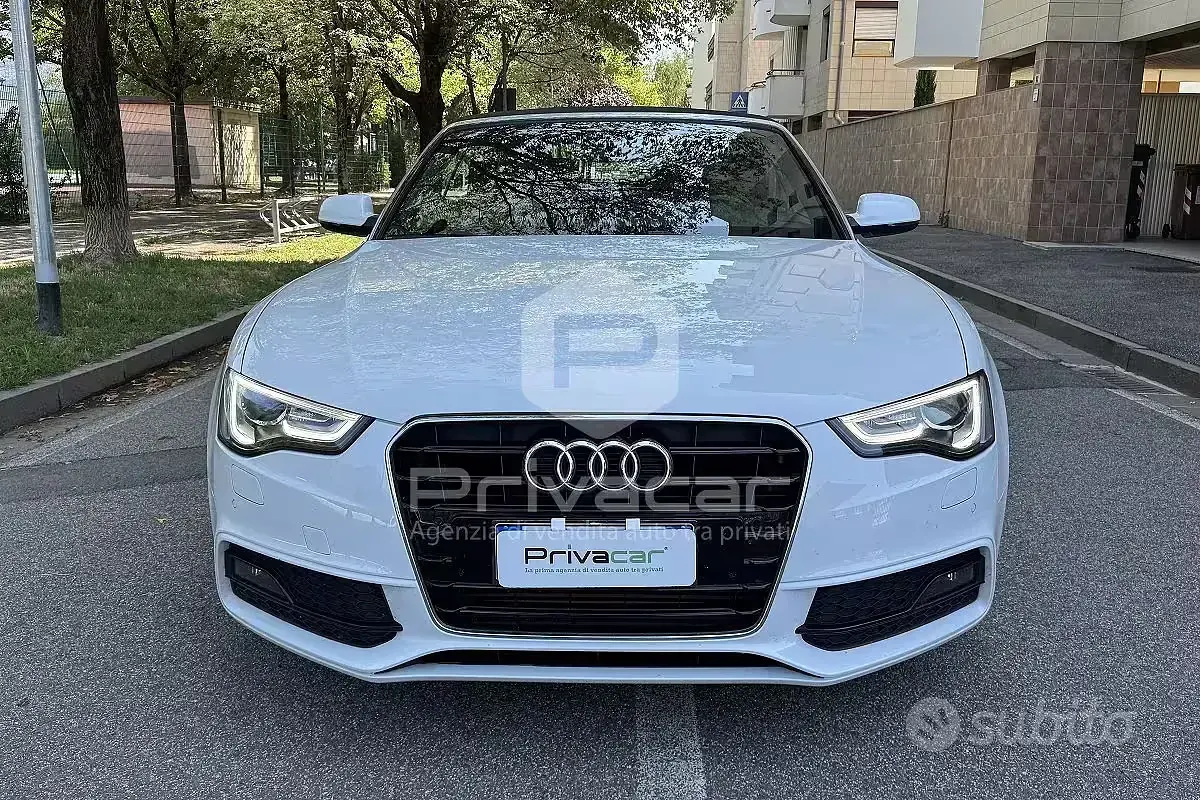 Usata Audi A5 Cabriolet Business 150 CV (110 kW) 2015 Bianco Cabrio