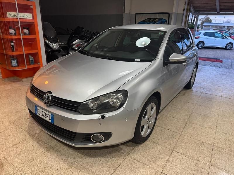 Usata VW Golf VII Highline 105 CV (77 kW) 2012 Argento Berlina