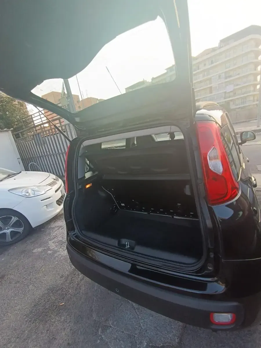 Usata Fiat 500 Lounge 95 CV (69 kW) 2016 Nero Utilitaria