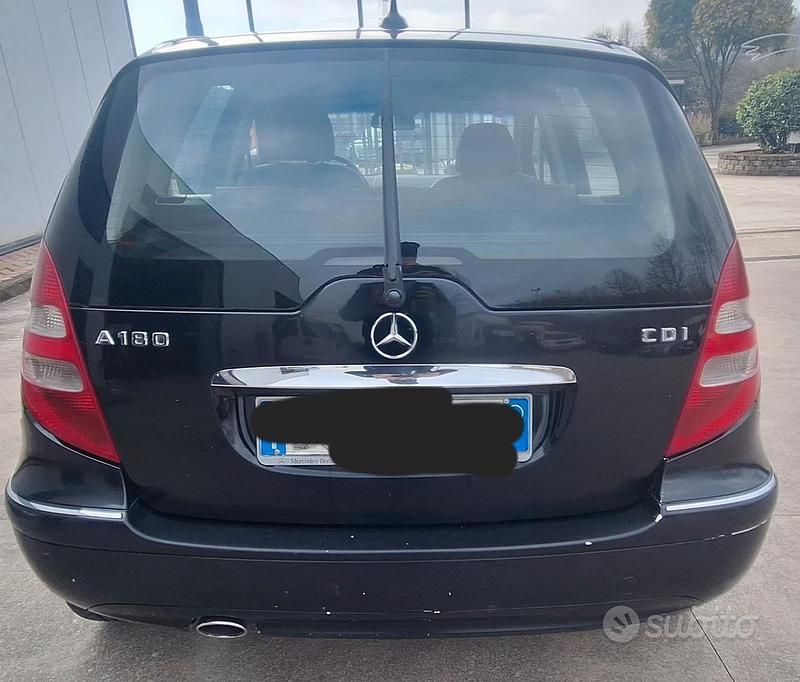 Usata Mercedes A180 2007 Nero Monovolume