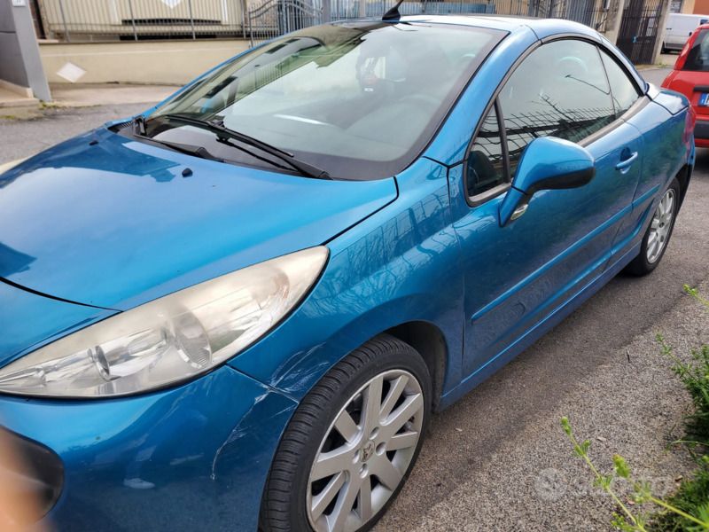 Usata Peugeot 207 112 CV (82 kW) 2012 Blu Cabrio