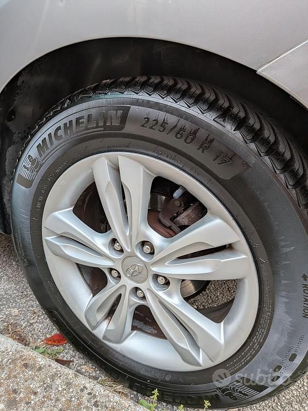 Usata Hyundai ix35 Classic 136 CV (100 kW) 2011 Grigio SUV