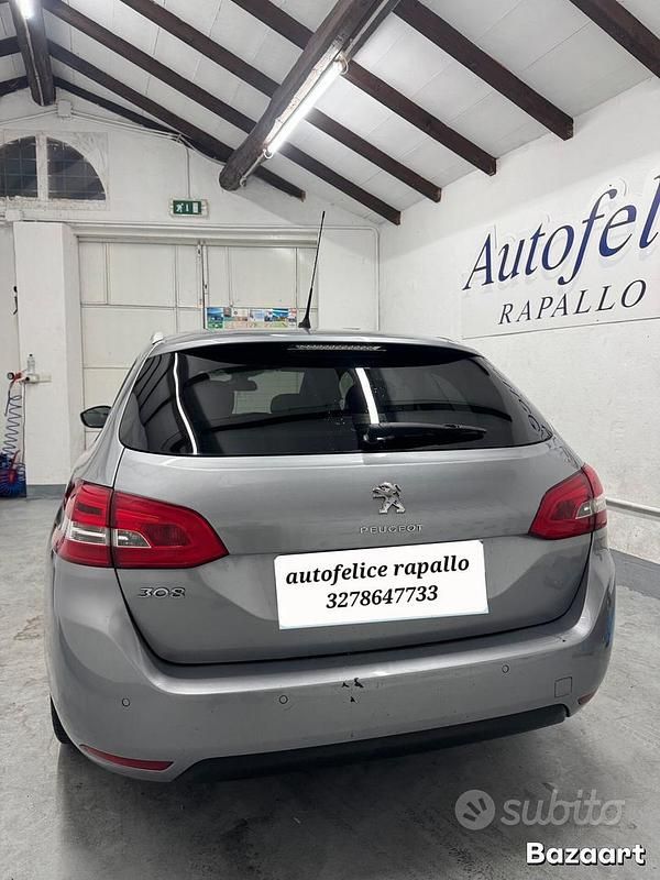 Usata Peugeot 308 GT-line 120 CV (88 kW) 2017 Grigio Station wagon