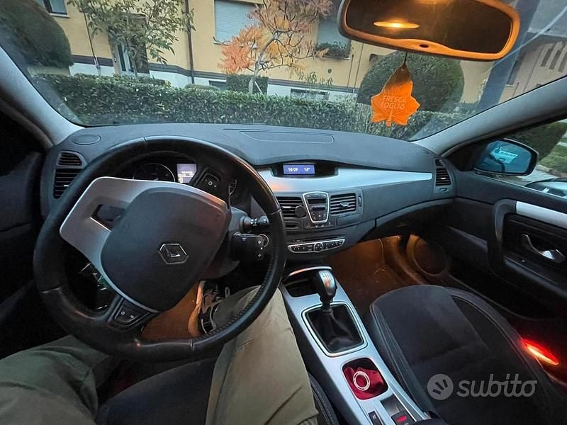 Usata Renault Laguna III 2008 Nero Berlina