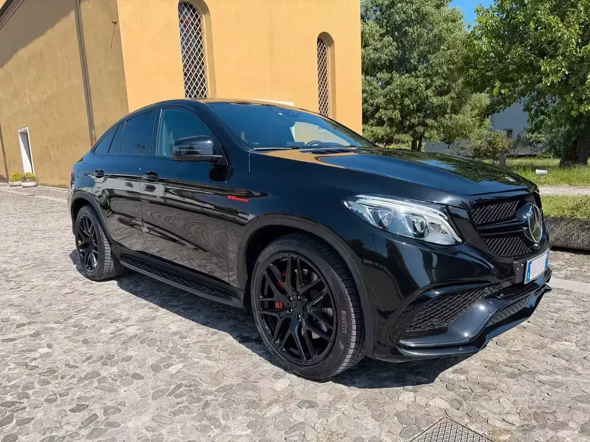 Usata Mercedes S63 AMG AMG 585 CV (430 kW) 2017 Nero Coupé
