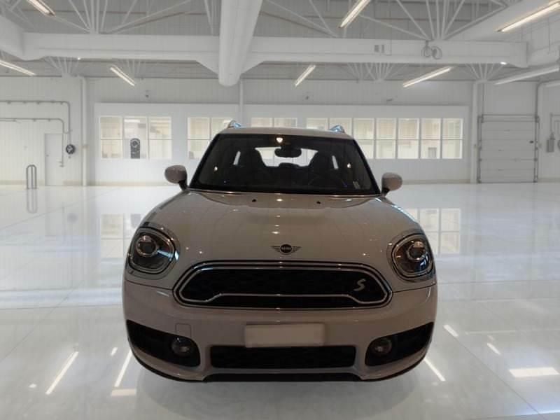 Usata Mini Cooper S Countryman Business 135 CV (99 kW) 2019 Bianco SUV