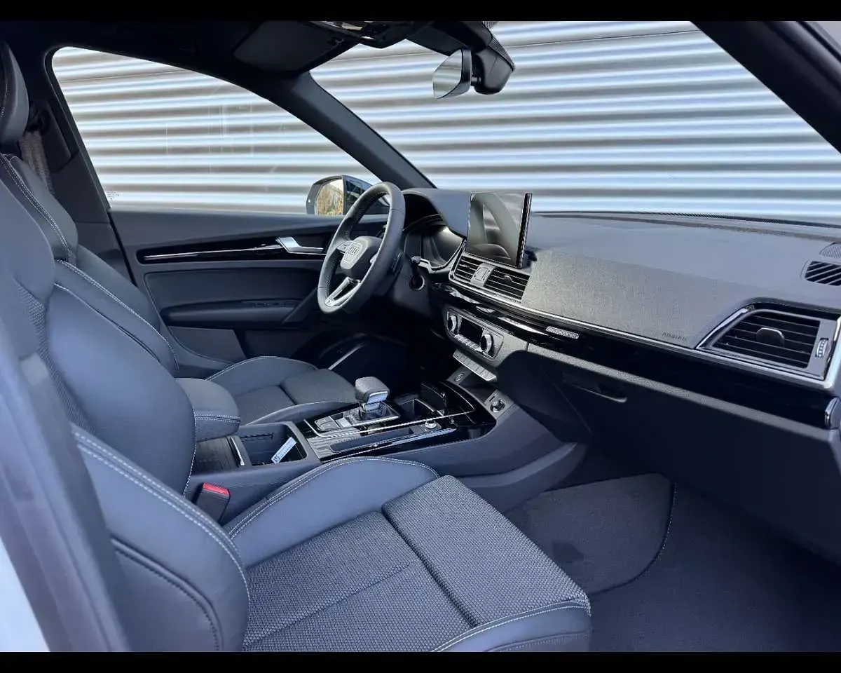 Nuova Audi Q5 Sportback Ambiente 204 CV (150 kW) 2025 Bianco SUV