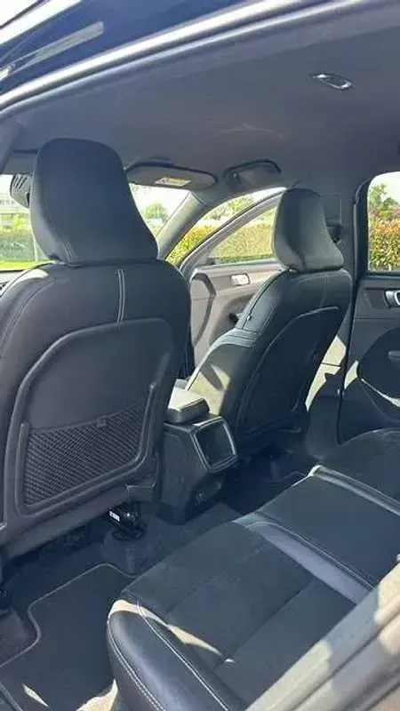 Usata Volvo XC40 R-Design 150 CV (110 kW) 2019 Nero SUV