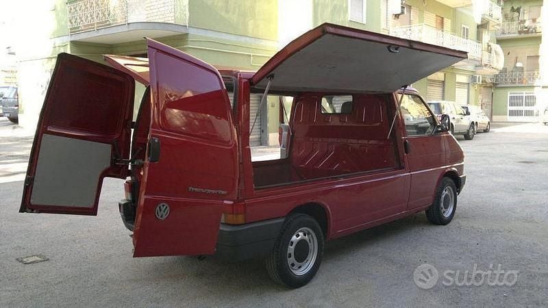Usata VW T4 75 CV (55 kW) 1990 Rosso Furgone