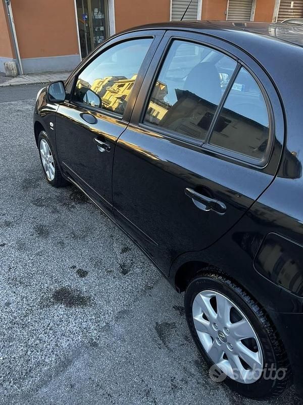 Usata Nissan Micra 80 CV (58 kW) 2011 Nero Utilitaria