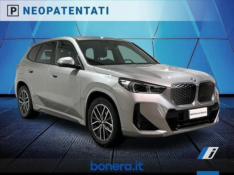 Usata BMW iX1 M Sport 150 kW (204 CV) 2025 Argento SUV