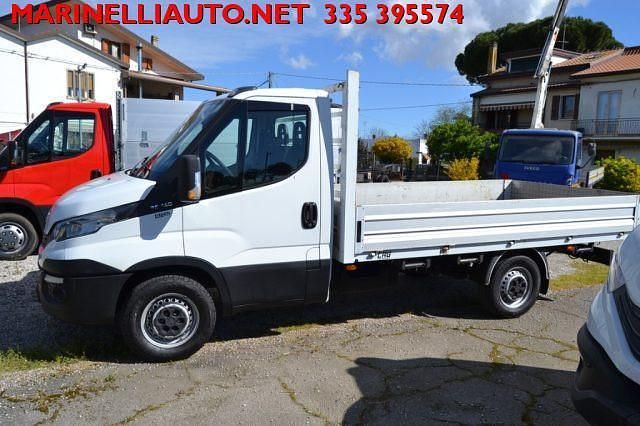 Usata Iveco Daily 136 CV (100 kW) 2017 Bianco