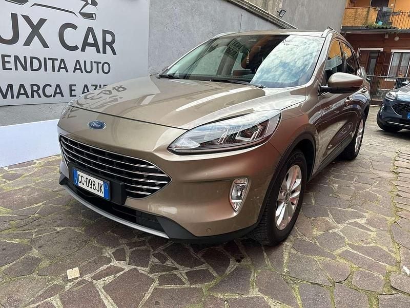 Usata Ford Kuga Business Edition 120 CV (88 kW) 2020 Oro SUV