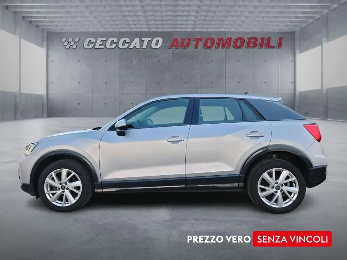 Usata Audi Q2 Admired 150 CV (110 kW) 2023 Argento SUV