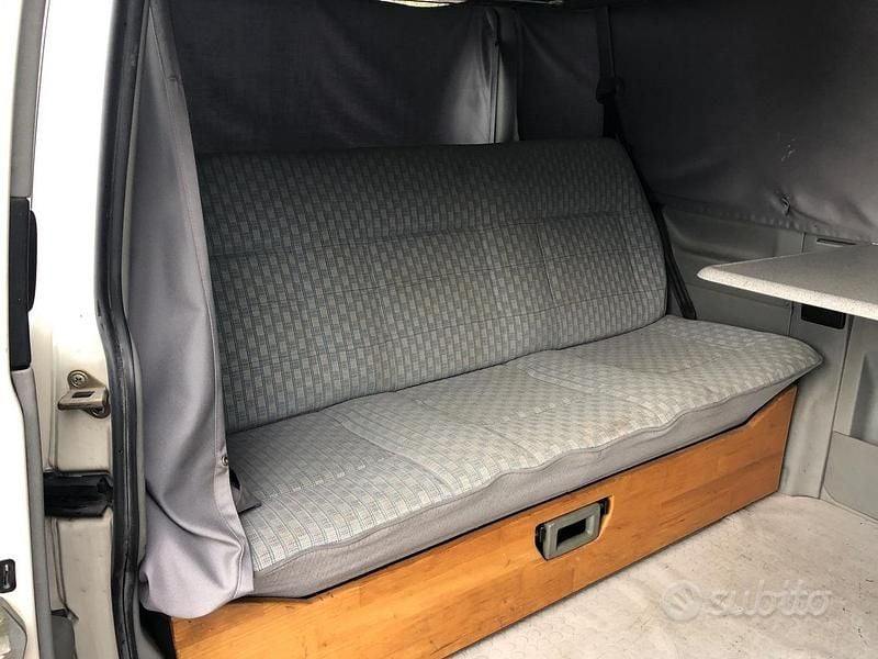 Usata VW Transporter 68 CV (50 kW) 1993 Bianco Furgone