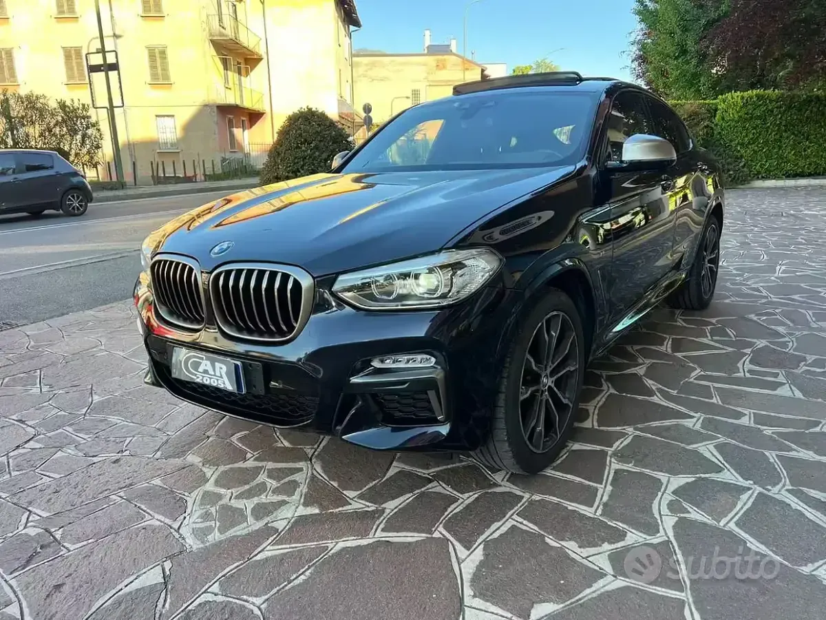 Usata BMW X4 M Sport 326 CV (239 kW) 2018 Blu/azzurro SUV