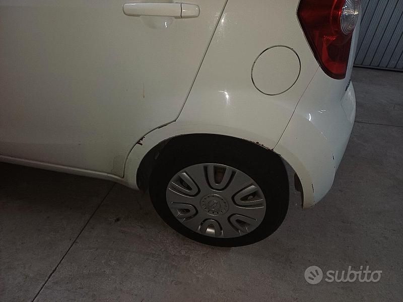 Usata Opel Agila 2013 Bianco Utilitaria