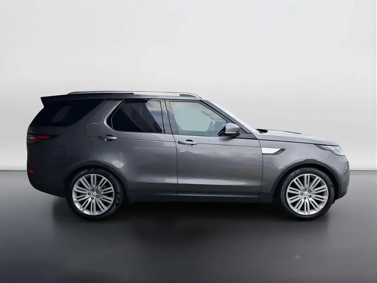Usata Land Rover Discovery HSE Luxury 249 CV (183 kW) 2018 Grigio scuro SUV