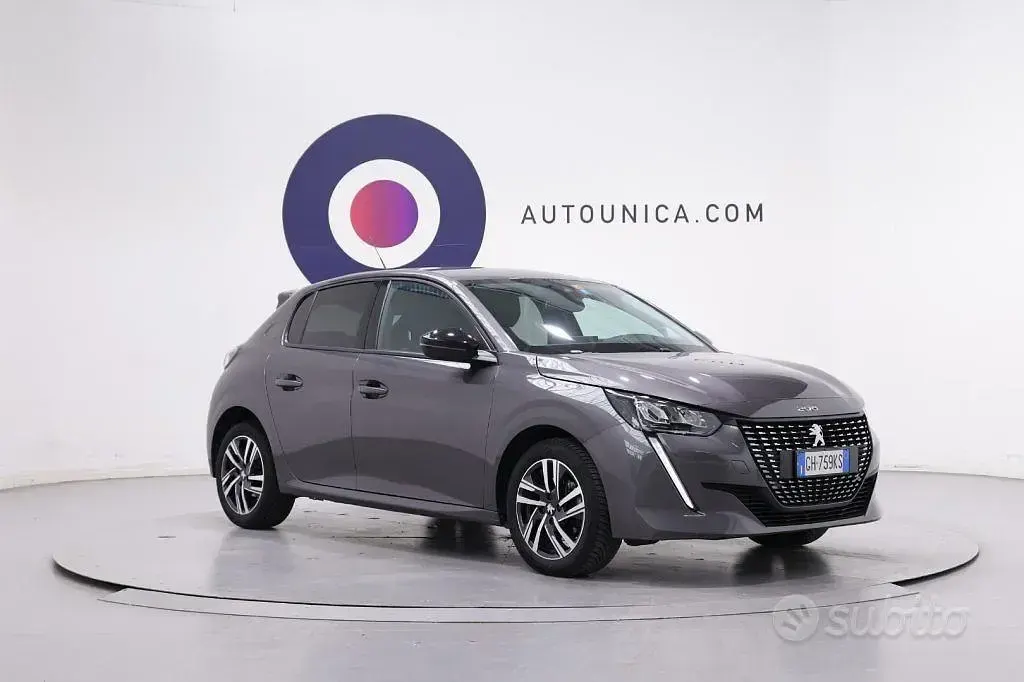 Usata Peugeot 208 101 CV (74 kW) 2022 Grigio Utilitaria