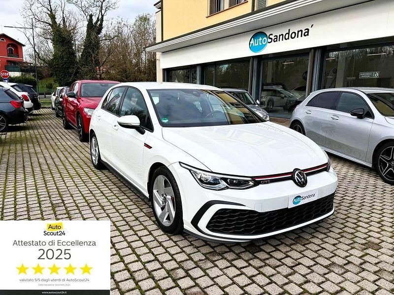 Bianco Usata 2022 VW Golf VIII GTI Tre volumi | 28.700 € (Super prezzo) - Immagine 1/4