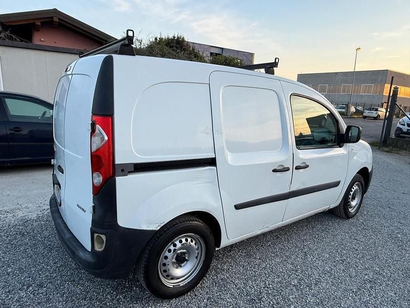 Usata Renault Kangoo 105 CV (77 kW) 2010 Bianco Monovolume